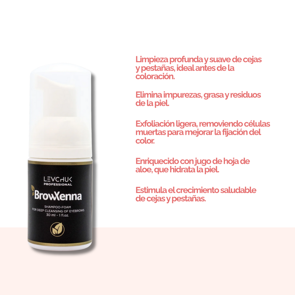 Frasco de BrowXenna Shampoo‑Foam, espuma limpiadora profunda para cejas y pestañas, ideal para pretratamiento antes de tintado y laminación.