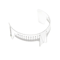 Regla para cejas con indicador, flexible y transparente, doble escala centrada para simetría profesional en diseño de cejas.