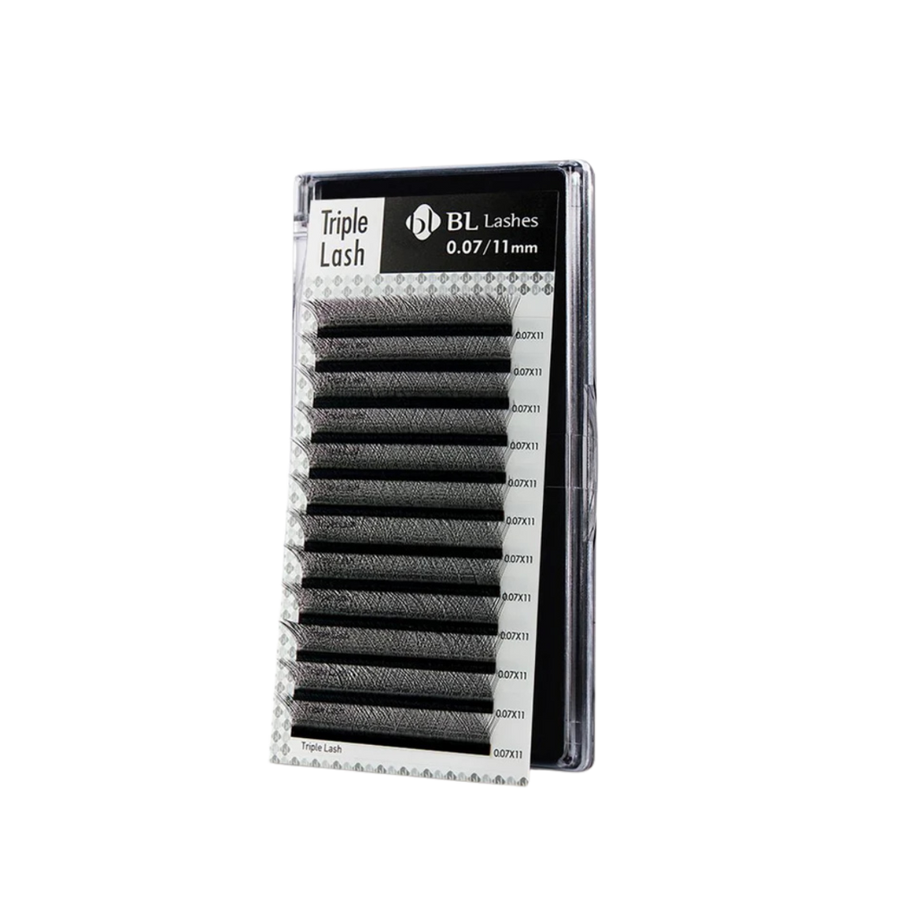 Extensión de pestaña Triple Lash- Volumen Tecnológico Curvatura C